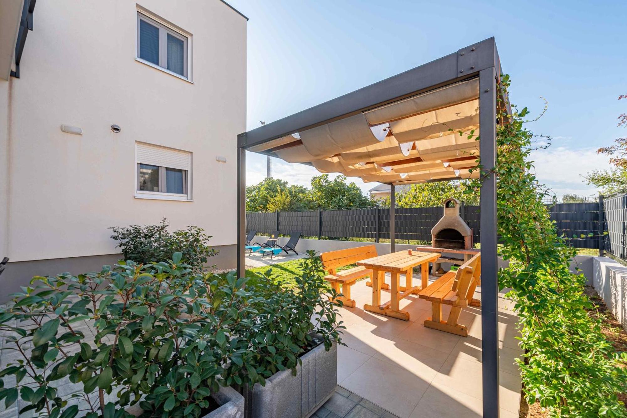 Apartmani Diva Zadar Exterior foto